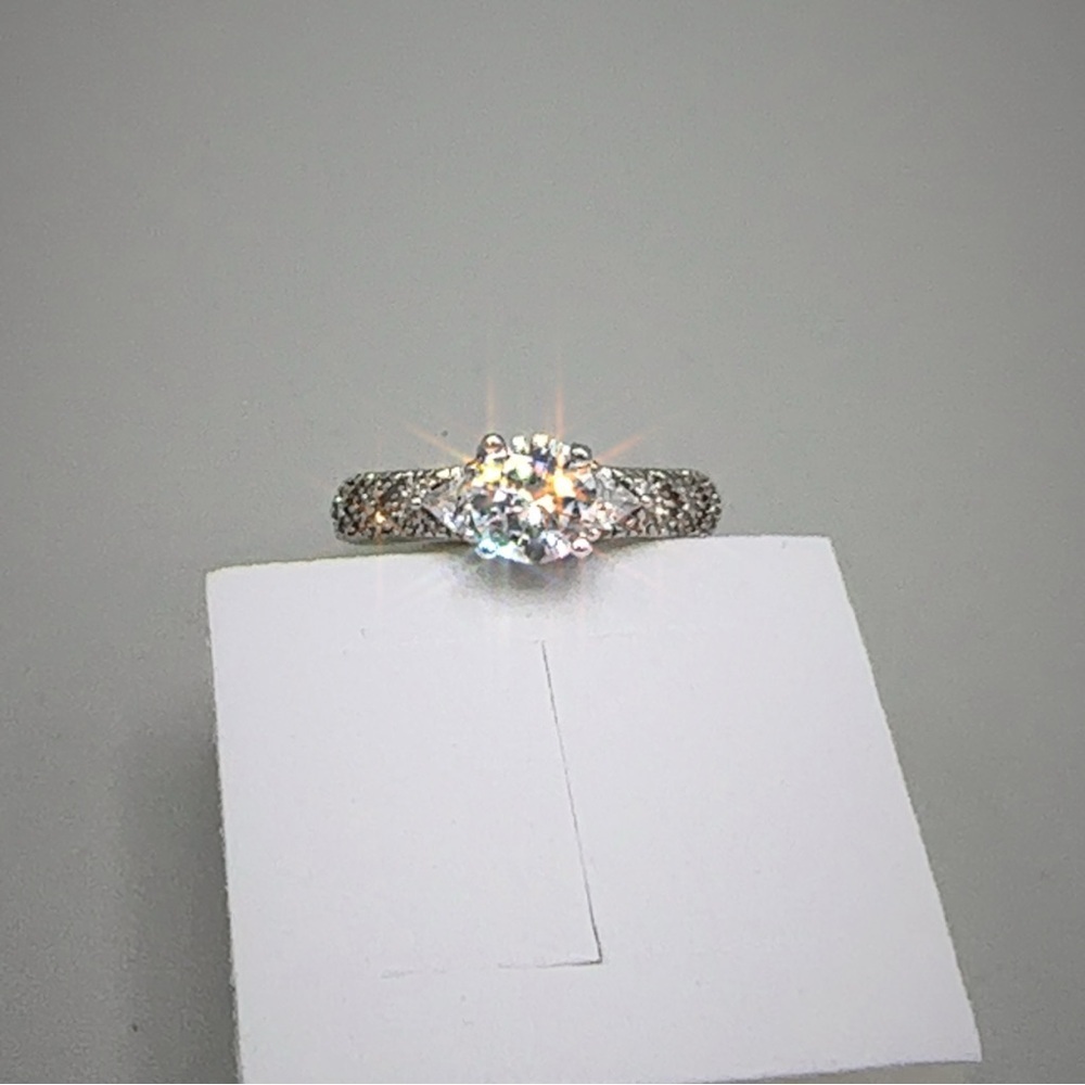Silver Wedding Ring Diamond Simulant Adjustable New - Picture 13 of 15